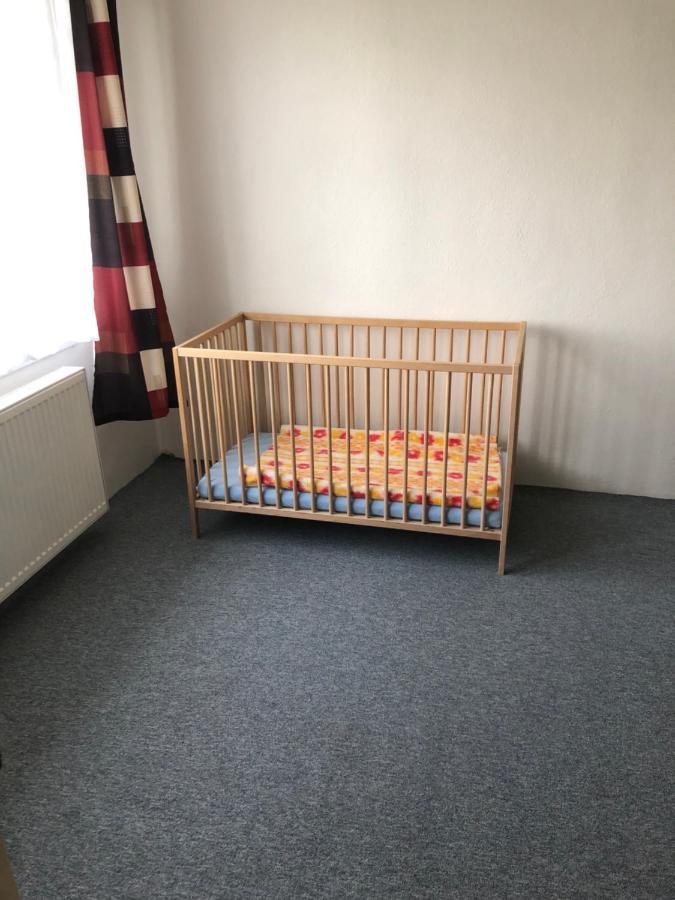 Apartman Orlik Nad Vltavou Exteriör bild